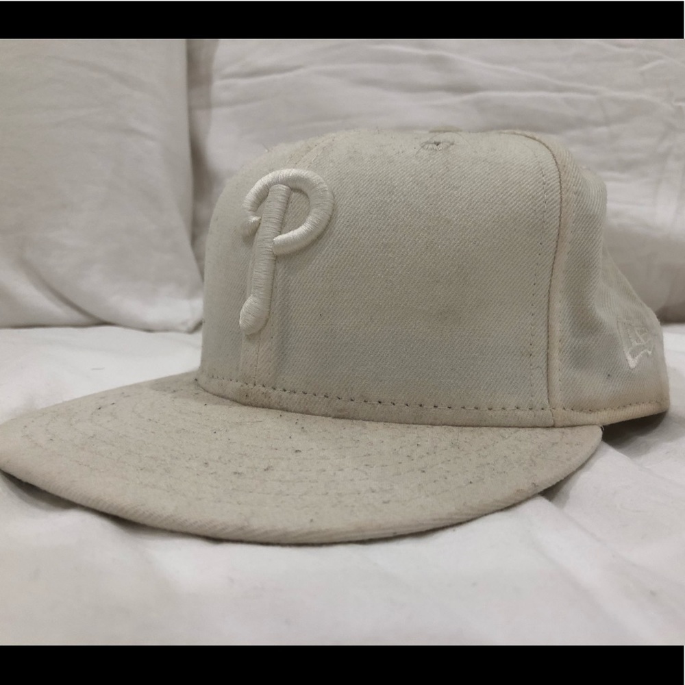 New Era Philadelphia Phillies 59Fifty. Size 7 1/2